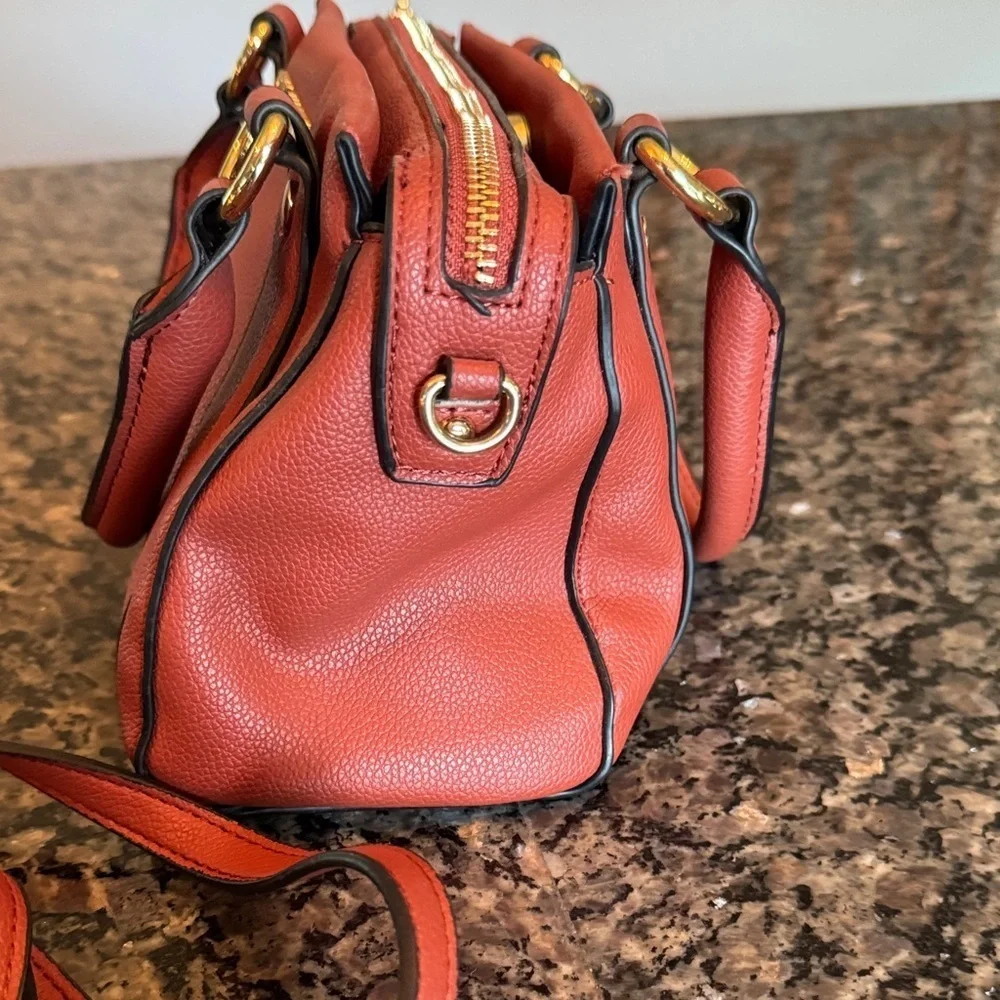 Steve Madden Satchel Bag with crossbody EUC